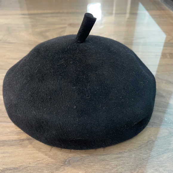 New (but vintage) French Beret main image 5